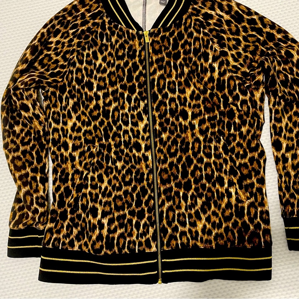 Lisa RInna Collection size extra large bomber jacket.